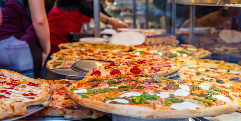 Neighborhood Icon Pizza Shop