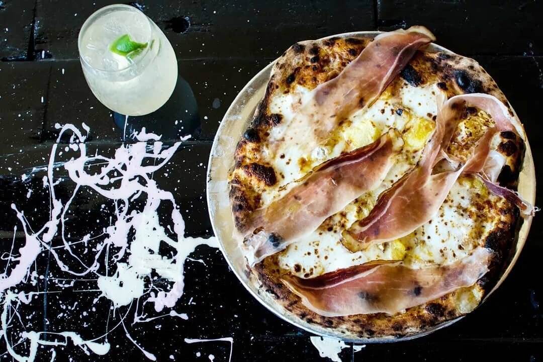 Established Pizza Restaurant in Somerville