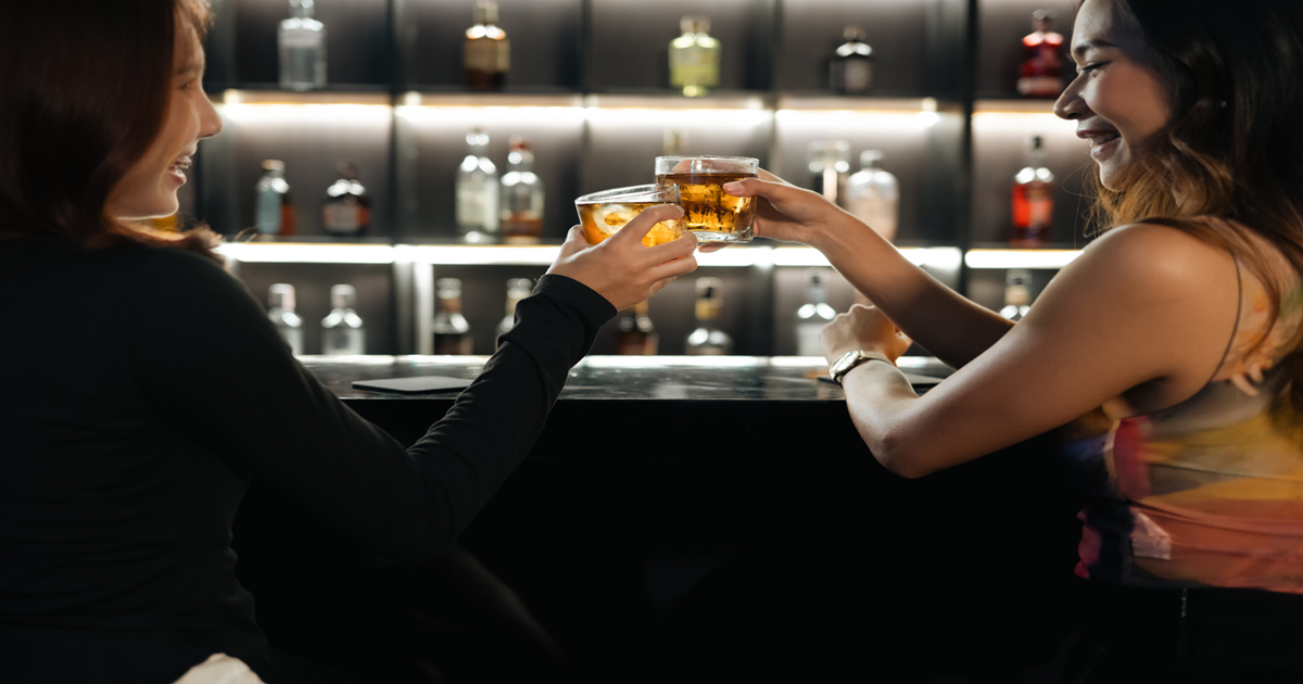 Restaurant/Bar/Lounge – West of Boston